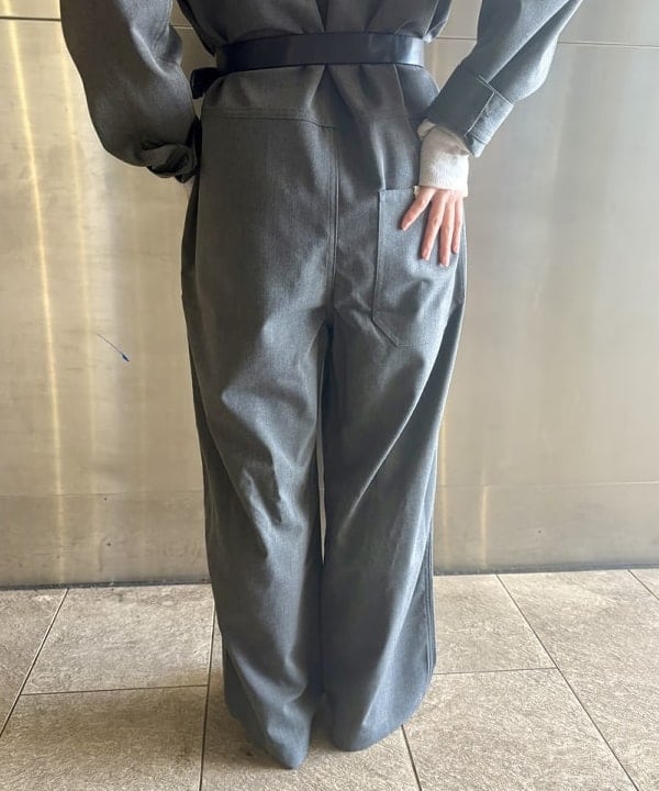 みりさんの「【別注】NEW ERA / BBロゴ 920 マイクロ コーデュロイ キャップ」を使ったコーディネート