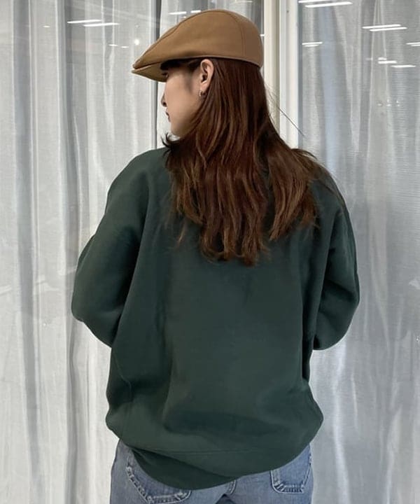 松本 佳菜子さんの「BEAMS WOMEN｜【別注】Lee / RIPPED JEANS」を使ったコーディネート