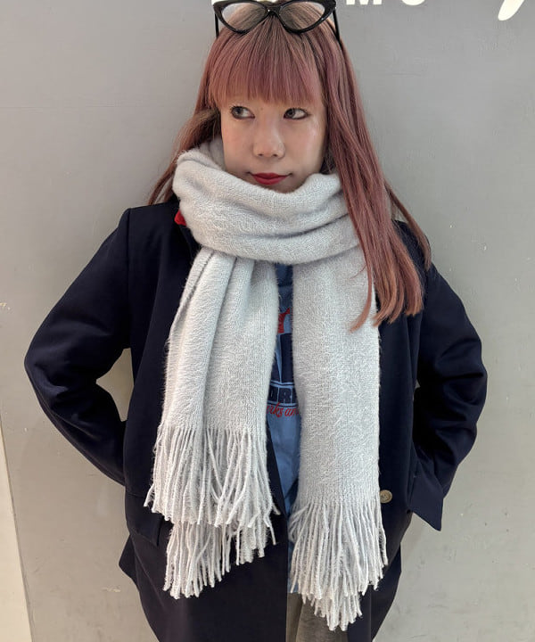 オカベ　アヤカさんの「BEAMS WOMEN｜ベロア ワイド スウェット パンツ」を使ったコーディネート