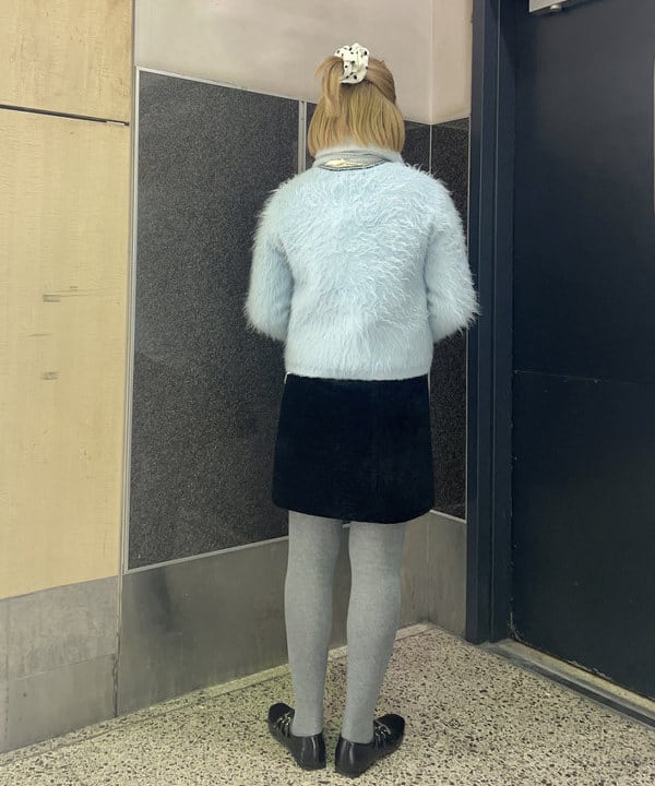 ナカノ アイさんの「BEAMS WOMEN｜【別注】FRED PERRY / Fluffy Crewneck Knit Cardigan」を使ったコーディネート