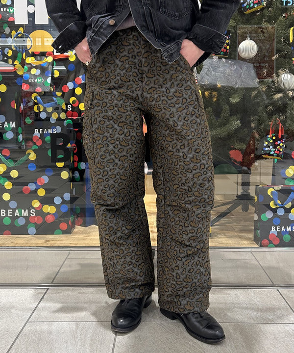 IHA(イハ)さんの「BEAMS WOMEN｜【別注】REMI RELIEF / Denim Jacket 2nd」を使ったコーディネート