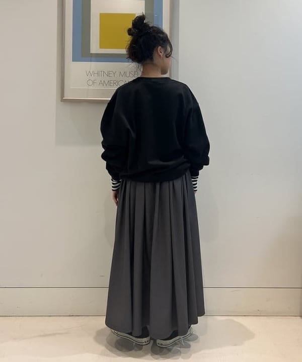 清水 彩乃さんの「BEAMS WOMEN｜【別注】Gramicci  / ギャバ ロングスカート」を使ったコーディネート