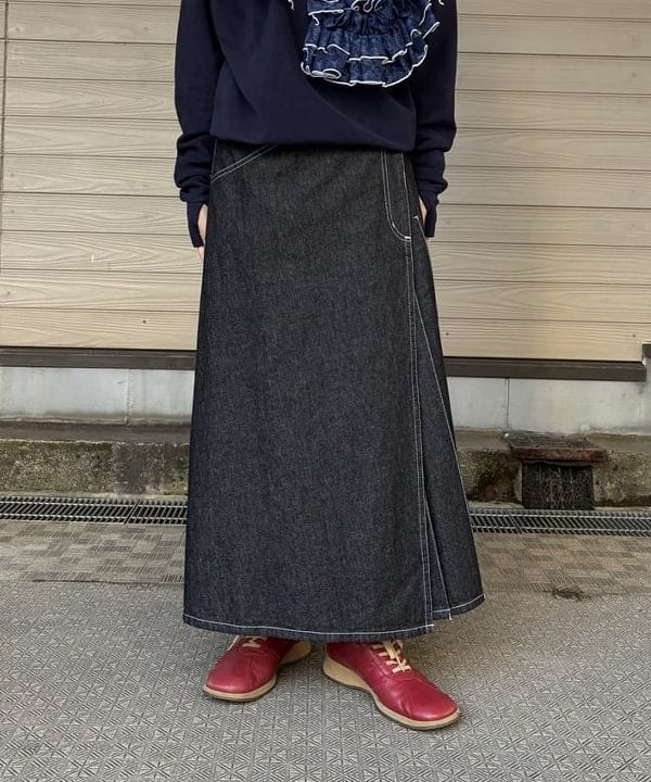 森川 夏衣さんの「BEAMS WOMEN｜【別注】SIERRA DESIGNS / 2WAY ショート ダウン 25FW」を使ったコーディネート