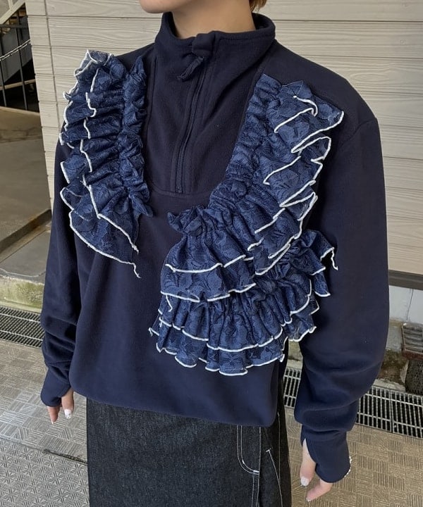 森川 夏衣さんの「BEAMS WOMEN｜【別注】SIERRA DESIGNS / 2WAY ショート ダウン 25FW」を使ったコーディネート