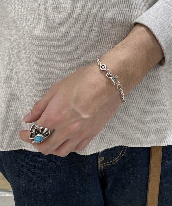 植木 竜也さんの「BEAMS WOMEN｜BEAMS PLUS / 6 Panel Suede」を使ったコーディネート