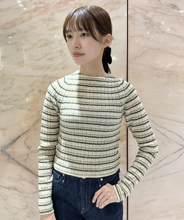 茂野 真楓さんの「BEAMS WOMEN｜【別注】upper hights / THE NIECE MIDRISE デニムパンツ」を使ったコーディネート