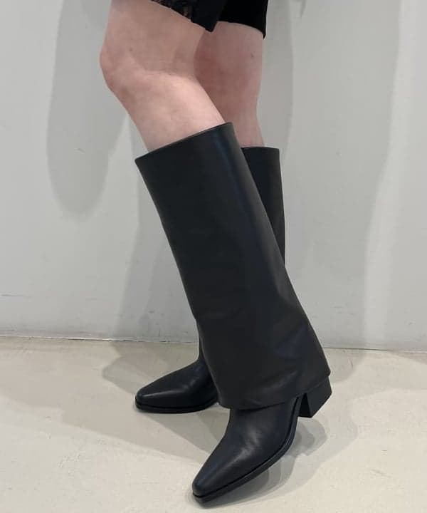 神坂 莉子さんの「BEAMS WOMEN｜リボン チェーン バッグ」を使ったコーディネート