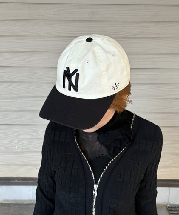 森川 夏衣さんの「BEAMS WOMEN｜シャーリング ジップ Vネック カーディガン」を使ったコーディネート