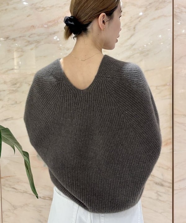 AONO SHIKAMAさんの「BEAMS WOMEN｜リバー フーディーコート」を使ったコーディネート