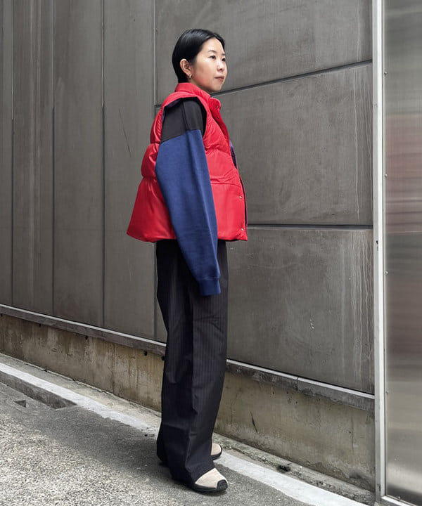 ミナミマリコさんの「BEAMS WOMEN｜リバーシブル ダウン ベスト」を使ったコーディネート