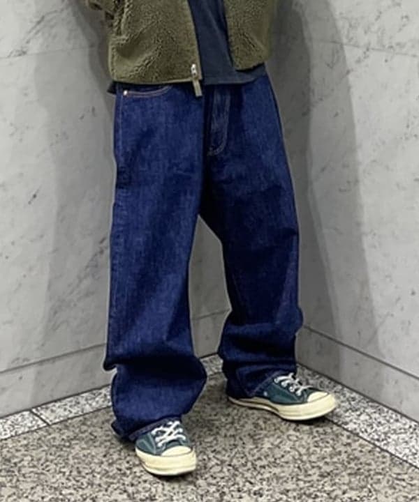 菊田 悠さんの「BEAMS WOMEN｜ワイドストレート デニムパンツ」を使ったコーディネート