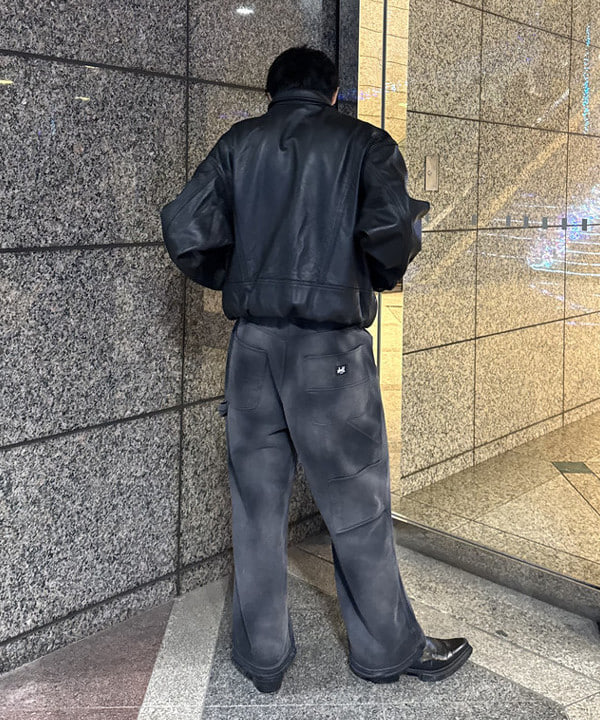 配島 孝明さんの「BEAMS WOMEN｜ワイドフィット 4ポケット レザー ブルゾン」を使ったコーディネート