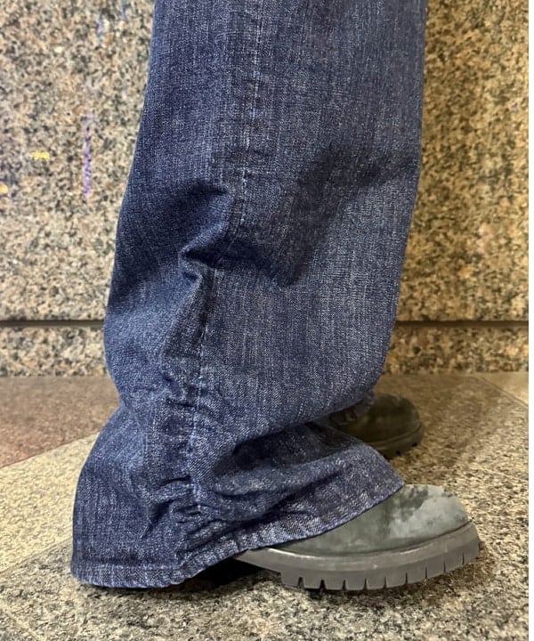 Ryohei Takataさんの「BEAMS WOMEN｜【別注】UNIVERSAL OVERALL / Synthetic leather Jacket」を使ったコーディネート