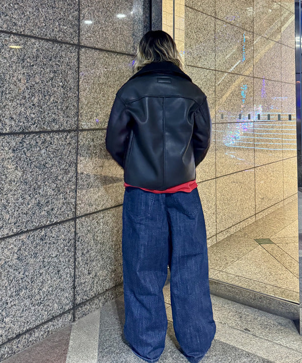 Ryohei Takataさんの「BEAMS WOMEN｜【別注】UNIVERSAL OVERALL / Synthetic leather Jacket」を使ったコーディネート