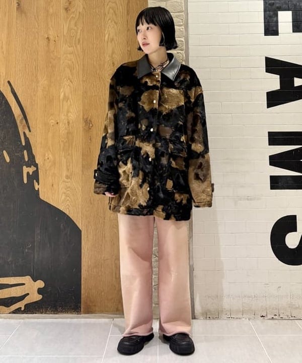 amaさんの「BEAMS WOMEN｜RBS / フェイクファー ステンカラー コート」を使ったコーディネート