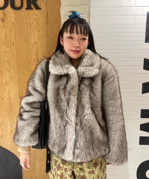 rinnaさんの「BEAMS WOMEN｜【別注】BUZZ RICKSON'S / ヘリンボーン カモ パンツ」を使ったコーディネート