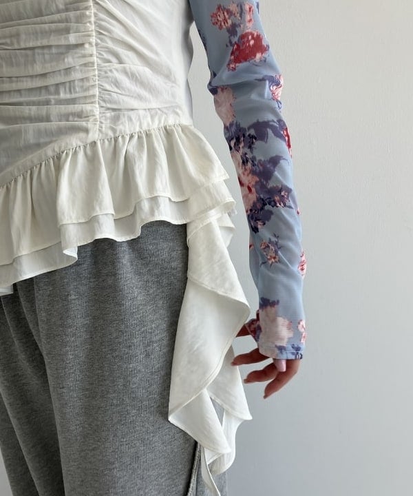 渡邊 舞さんの「BEAMS WOMEN｜【WEB限定】UGG(R) / Classic Micro」を使ったコーディネート