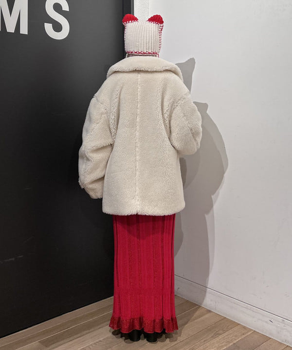 ando naoさんの「BEAMS WOMEN｜ボア ビッグ ポケット ハーフ コート」を使ったコーディネート