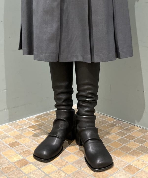 加歩さんの「BEAMS WOMEN｜ワイド ボーダー ポロ ニット」を使ったコーディネート