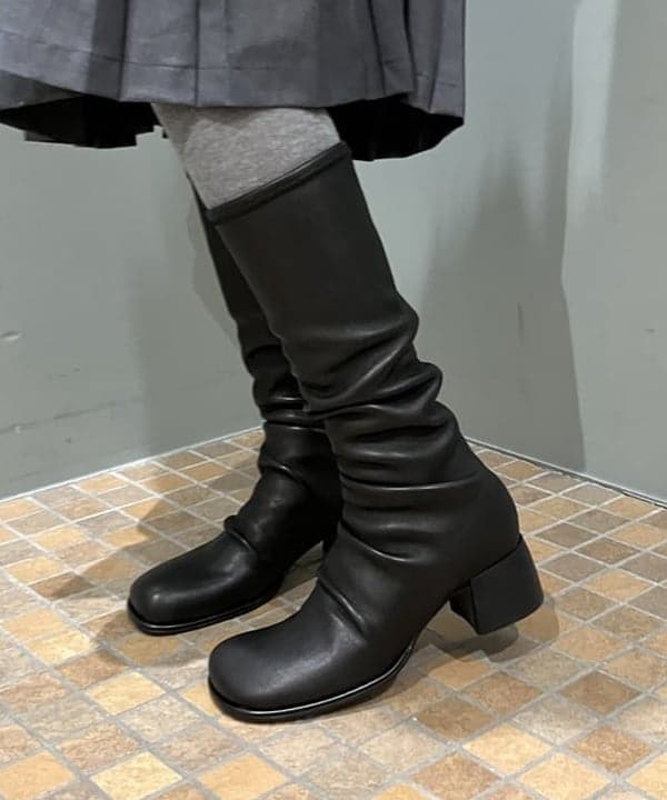 加歩さんの「BEAMS WOMEN｜ワイド ボーダー ポロ ニット」を使ったコーディネート