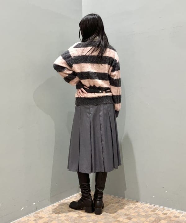 加歩さんの「BEAMS WOMEN｜ワイド ボーダー ポロ ニット」を使ったコーディネート