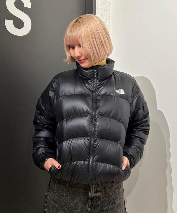 佐藤 亜美さんの「BEAMS WOMEN｜14ゲージ リブ タートル ネック ニット」を使ったコーディネート