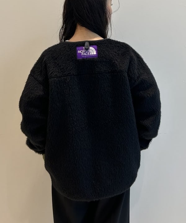 清水 彩乃さんの「BEAMS WOMEN｜【別注】WILDERNESS WEAR / Arm Warmer」を使ったコーディネート