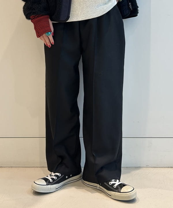 清水 彩乃さんの「BEAMS WOMEN｜【別注】WILDERNESS WEAR / Arm Warmer」を使ったコーディネート