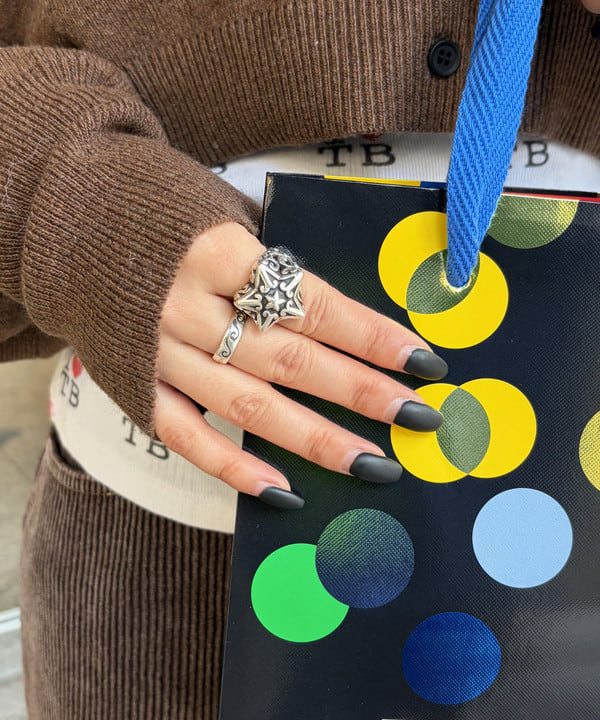 まゆちゃんさんの「BEAMS WOMEN｜ミックス ループ編み ニット ジャケット」を使ったコーディネート