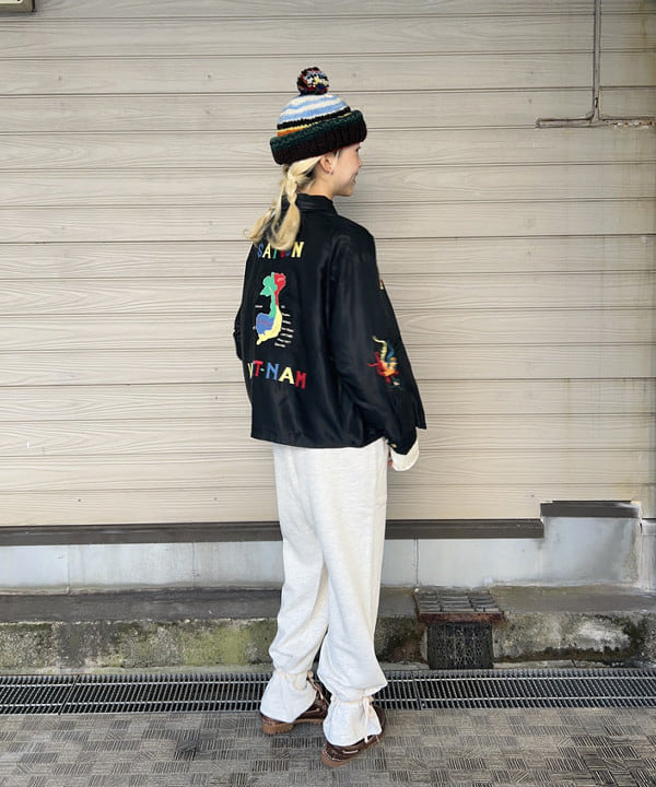 MATSUMOTO AMIさんの「BEAMS WOMEN｜【別注】テーラー東洋 / アセテート ベトナム ジャケット」を使ったコーディネート