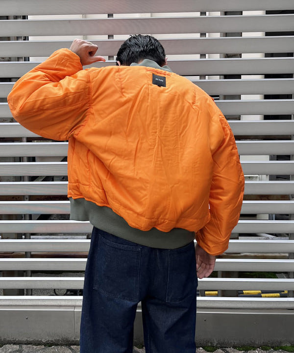 槙山 賢斗さんの「BEAMS WOMEN｜リラックスフィット THERMOLITE(R) MA-1 （撥水）」を使ったコーディネート