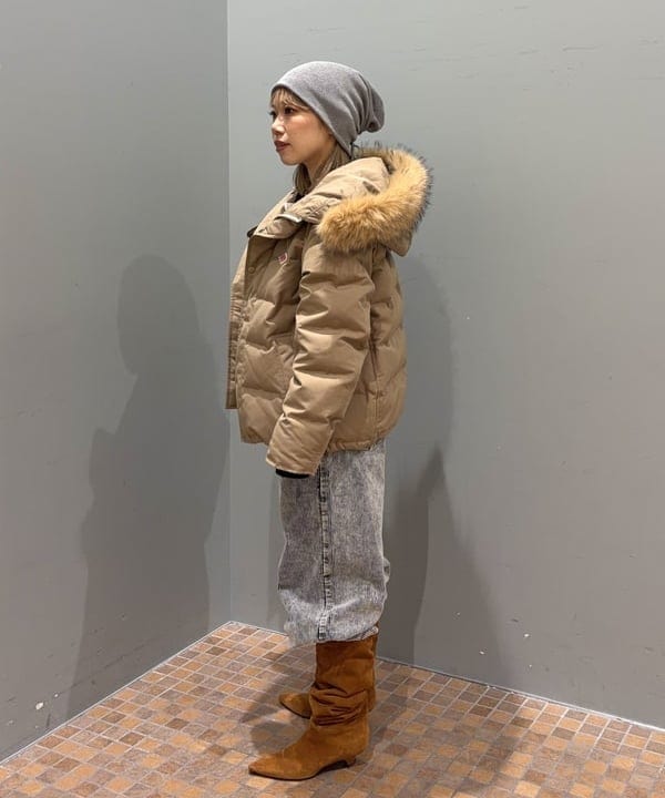 まゆちゃんさんの「BEAMS WOMEN｜DANTON / FAKE FUR HOODED DOWN JACKET 25AW」を使ったコーディネート