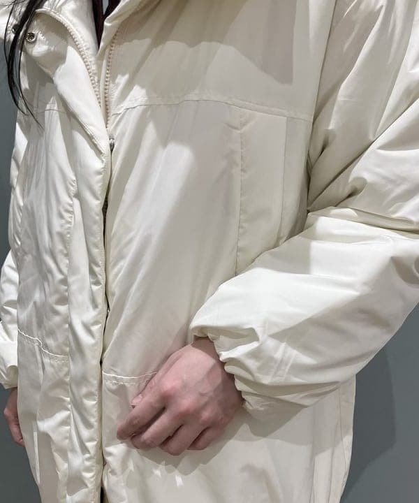 加歩さんの「BEAMS WOMEN｜中綿 スタンドカラー ボリューム ブルゾン」を使ったコーディネート