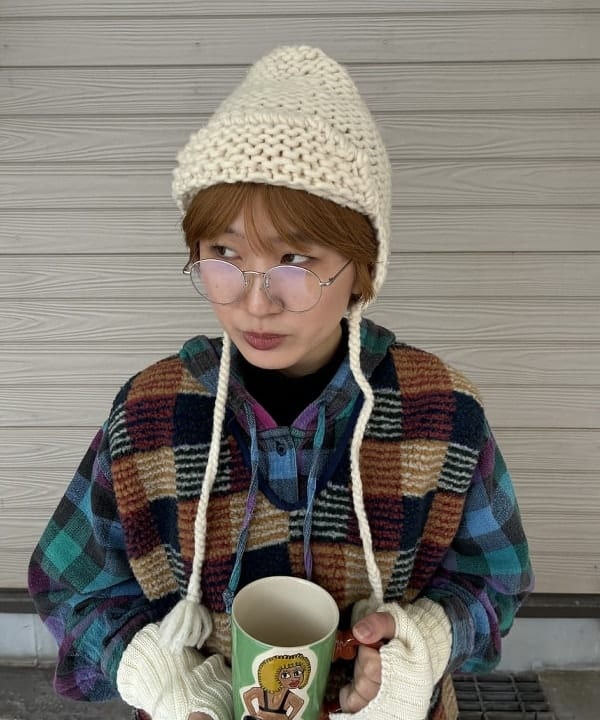 森川 夏衣さんの「BEAMS WOMEN｜【別注】LEUCHTFEUER / アーム ウォーマー」を使ったコーディネート