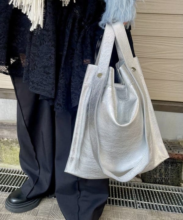 カタヤマ アヤさんの「BEAMS WOMEN｜GHOSPELL / Hera Lace Dress」を使ったコーディネート