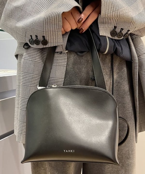 大木さんの「BEAMS WOMEN｜4ボタン W ビッグ ジャケット」を使ったコーディネート