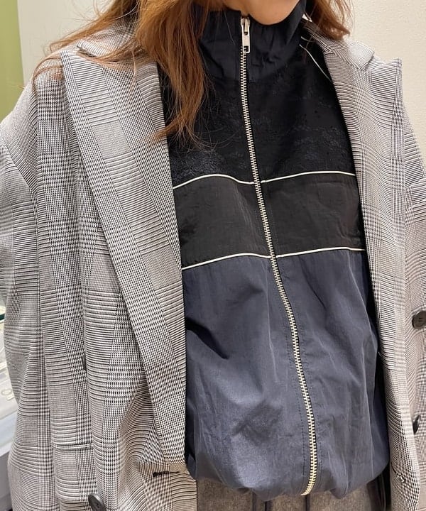 大木さんの「BEAMS WOMEN｜4ボタン W ビッグ ジャケット」を使ったコーディネート