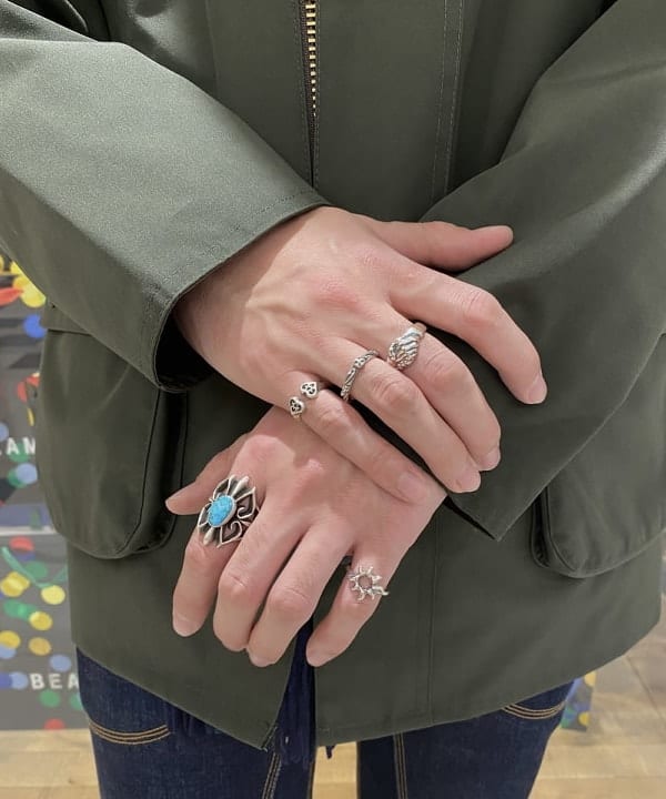 植木 竜也さんの「BEAMS WOMEN｜【別注】Barbour / BEDALE 2Layer Classic Fit」を使ったコーディネート