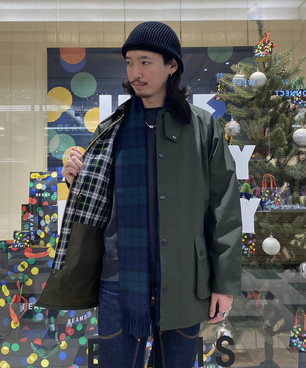 植木 竜也さんの「BEAMS WOMEN｜【別注】Barbour / BEDALE 2Layer Classic Fit」を使ったコーディネート