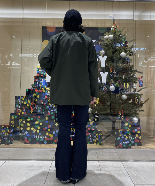 植木 竜也さんの「BEAMS WOMEN｜【別注】Barbour / BEDALE 2Layer Classic Fit」を使ったコーディネート