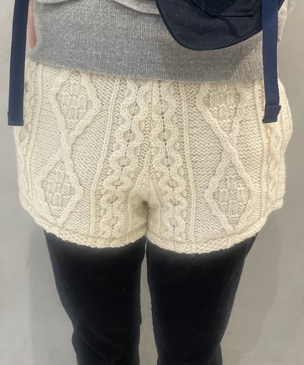 rinnaさんの「BEAMS WOMEN｜【別注】ENGINEERED GARMENTS / ワンショルダー ベスト」を使ったコーディネート