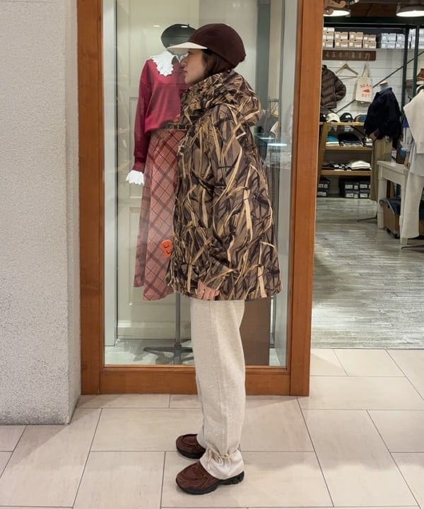 キラリさんの「BEAMS WOMEN｜【別注】Columbia / Sauvie Island（TM）Jacket」を使ったコーディネート