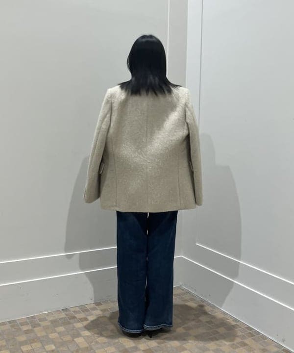 大槻 まひろさんの「BEAMS WOMEN｜モヘヤループ シャギー ジャケット」を使ったコーディネート