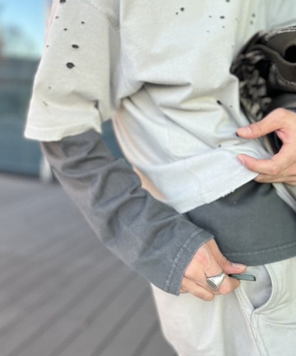 BAKU(東江 漠)さんの「BEAMS WOMEN｜リバーシブル フェード ボンバー ジャケット」を使ったコーディネート