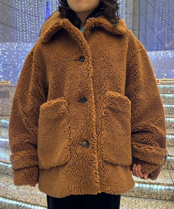 Sakiさんの「BEAMS WOMEN｜ボア ビッグ ポケット ハーフ コート」を使ったコーディネート