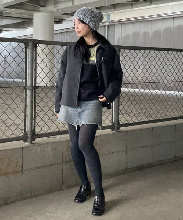 みやさかさんの「BEAMS WOMEN｜リラックスフィット 5ゲージ ノルディック シャギー ニット」を使ったコーディネート