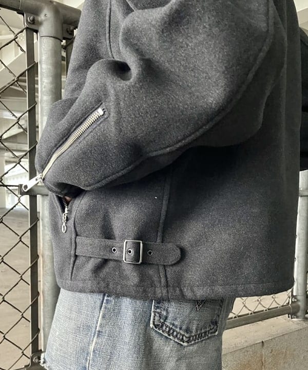 みやさかさんの「BEAMS WOMEN｜リラックスフィット 5ゲージ ノルディック シャギー ニット」を使ったコーディネート