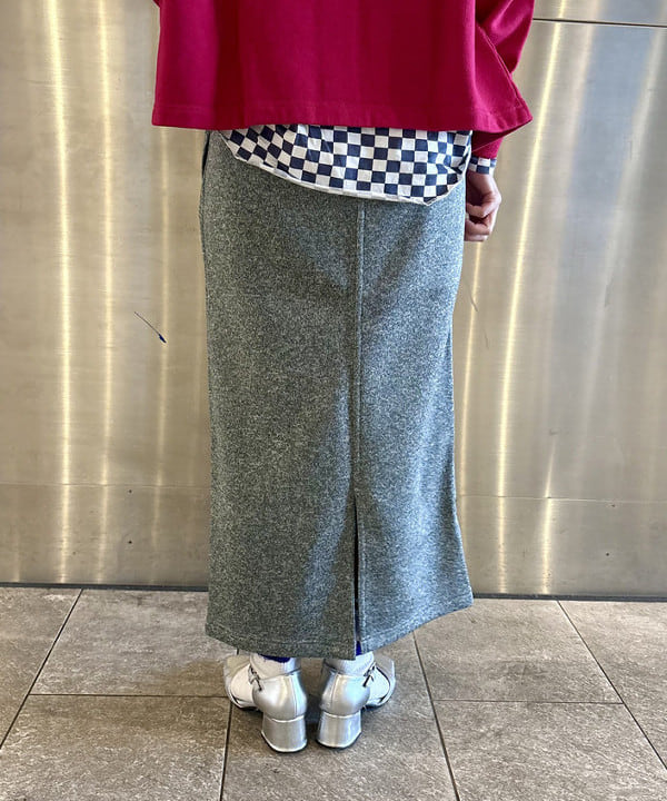 みりさんの「リングドット カーディガン」を使ったコーディネート