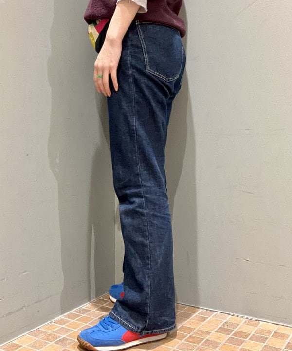 小原 もこさんの「BEAMS WOMEN｜リバーシブル ダウン ベスト」を使ったコーディネート