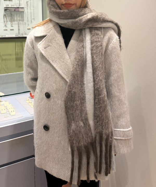 れいなさんの「BEAMS WOMEN｜ライン マフラー」を使ったコーディネート